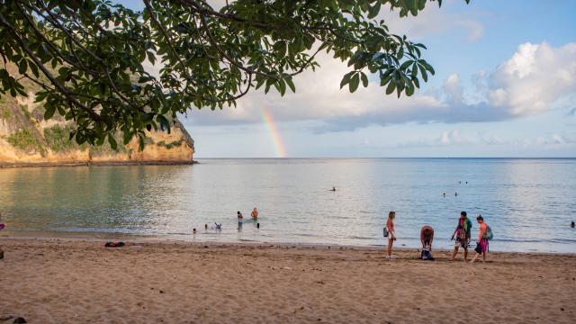 Petite Terre Moya Plage Paysage Arc En Ciel 7491 Original